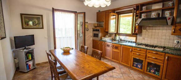 6 غرف نوم فيلا في Montalto di Castro, Italy رقم 119658 18