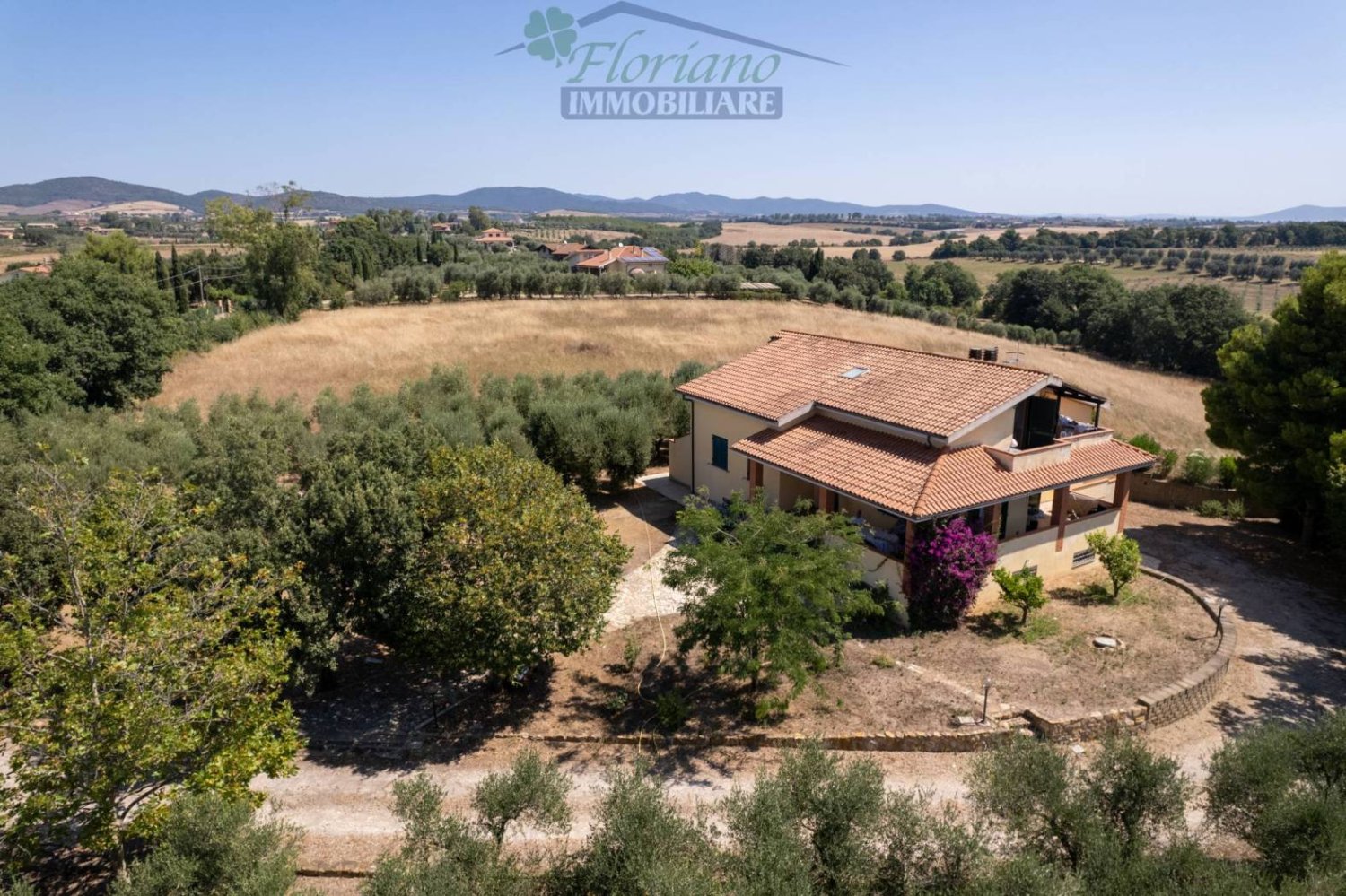 6 غرف نوم فيلا في Montalto di Castro, Italy رقم 119658