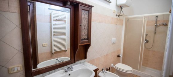 6 غرف نوم فيلا في Montalto di Castro, Italy رقم 119658 38