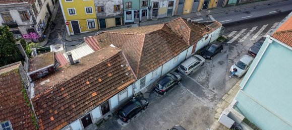2 Schlafzimmer Haus in Porto, Portugal, Nr. 23660 9