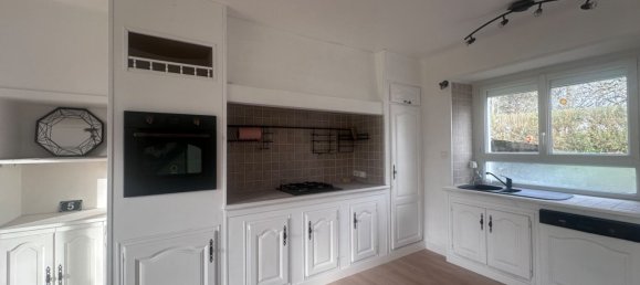 3 bedrooms House in Cheix-en-Retz, France No. 106426 6