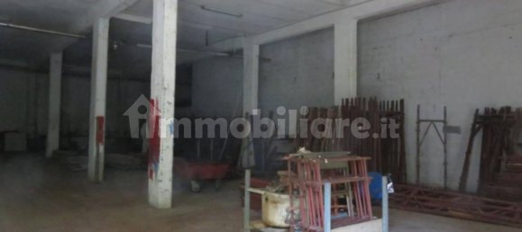 5-salle Entrepôt à Isola del Cantone, Italy No. 357347 9