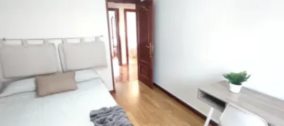 4 bedrooms Apartment in Oviedo, Spain No. 167902 21