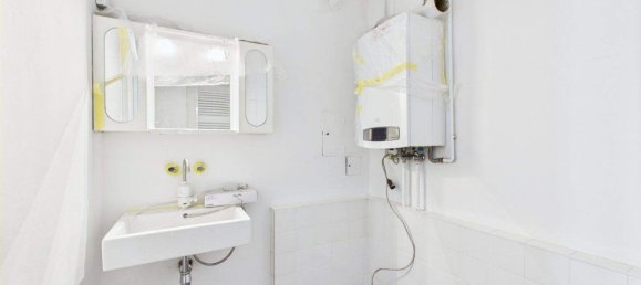 2-salle Appartement à Hernals, Austria No. 192255 8