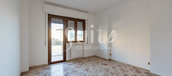 5 rooms Apartment in Palermo, Italy No. 220340 20