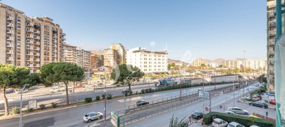 5 rooms Apartment in Palermo, Italy No. 220340 23