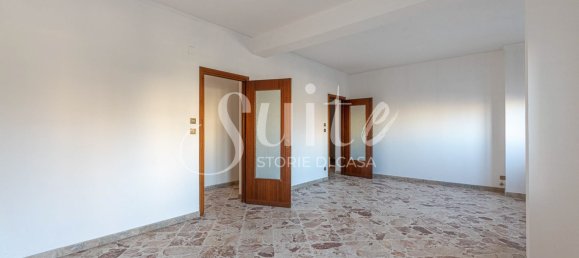 5 rooms Apartment in Palermo, Italy No. 220340 29