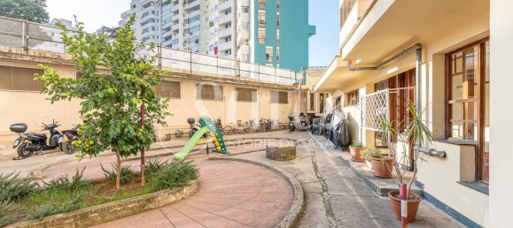 5 rooms Apartment in Palermo, Italy No. 220340 37