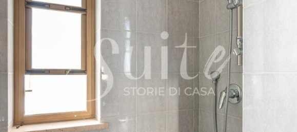 5 rooms Apartment in Palermo, Italy No. 220340 15