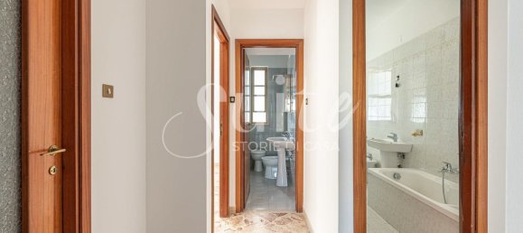 5 rooms Apartment in Palermo, Italy No. 220340 13