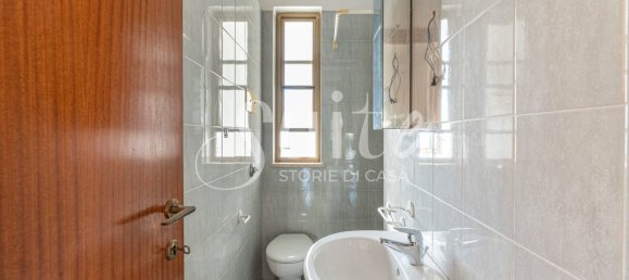 5 rooms Apartment in Palermo, Italy No. 220340 14