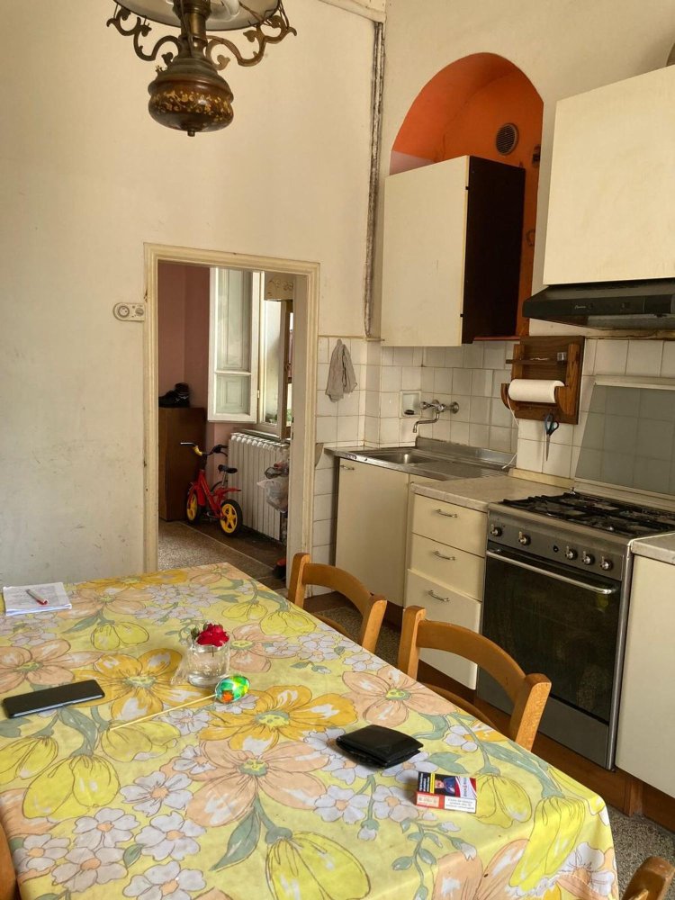 3 غرف نوم شقة في Arezzo, Italy رقم 339282