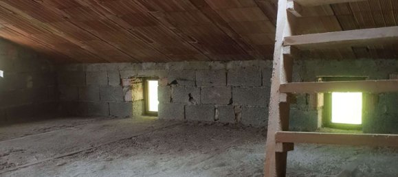 8 rooms House in Tornolo, Italy No. 254244 17