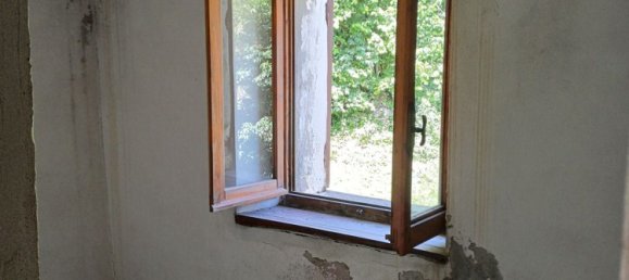 8 rooms House in Tornolo, Italy No. 254244 8