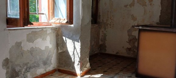 8 rooms House in Tornolo, Italy No. 254244 5