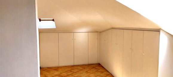 2-salle Appartement à Ancona, Italy No. 220614 2