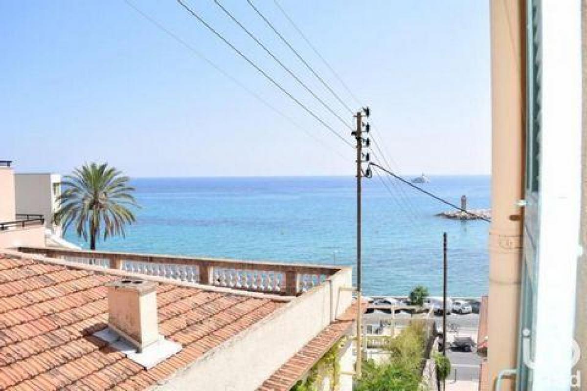 Studio in the Condo in Menton, France No. 15542