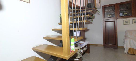 Квартира с 2 спальнями в Довадола, Италия № 328528 30