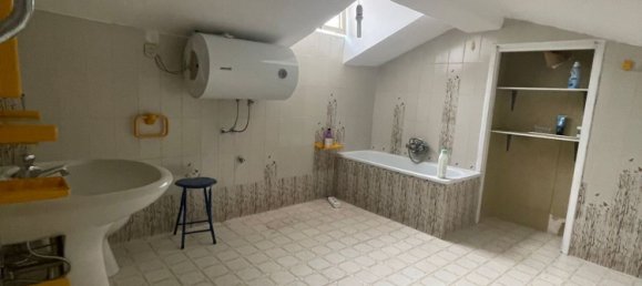 2غرفة شقة في Cineto Romano, Italy رقم 176417 8