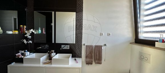 Дом с 4 спальнями в Montenegro, Португалия № 27293 11