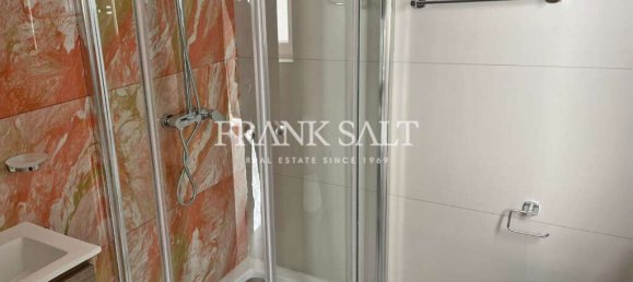 Duplex independente T3 em Zebbug, Malta N.º 8390 5