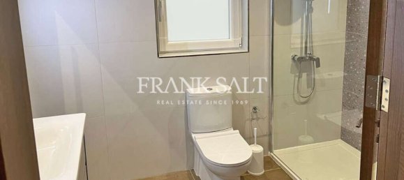 Duplex independente T3 em Zebbug, Malta N.º 8390 4