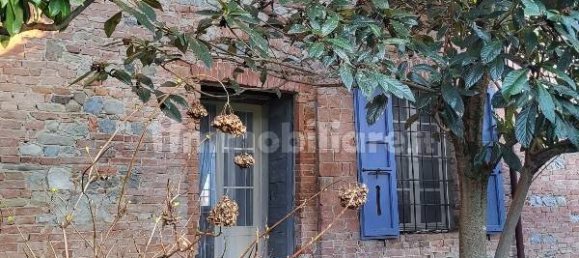 5 Schlafzimmer Haus in Podenzano, Italy, Nr. 20124 31