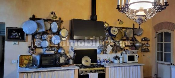 5 Schlafzimmer Haus in Podenzano, Italy, Nr. 20124 4