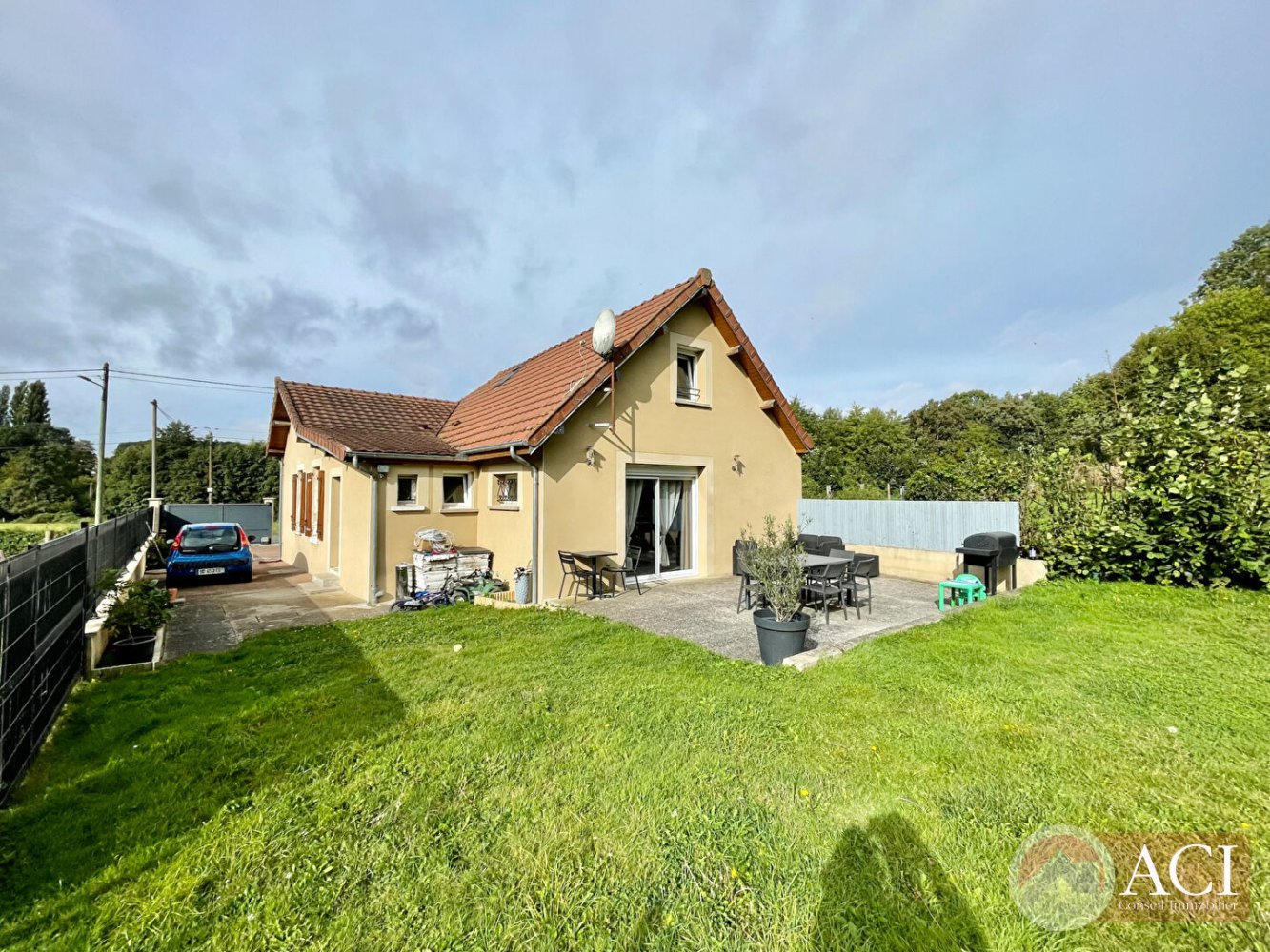 Дом с 4 спальнями в Мерю, Франция № 73935