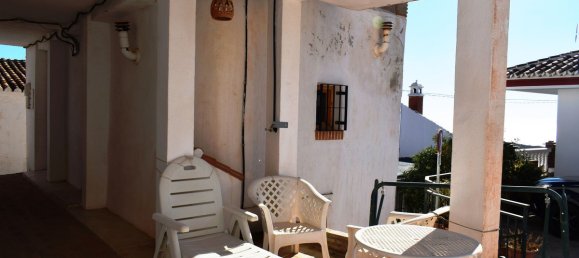 4 bedrooms Townhouse in Moclinejo, Spain No. 47128 22