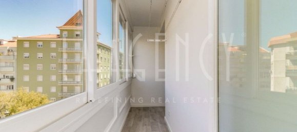 Estudio en Lisbon, Portugal No. 153027 5