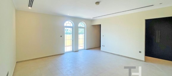 Villa de 4 dormitorios en Jumeirah Park, UAE No. 33293 11