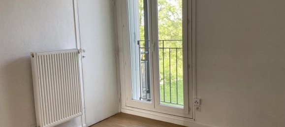 3 bedrooms Apartment in Saint-Etienne-de-Saint-Geoirs, France No. 341415 8