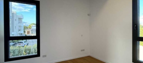 2 bedrooms Apartment in Germasogeia, Cyprus No. 16029 10