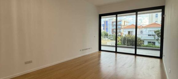 2 bedrooms Apartment in Germasogeia, Cyprus No. 16029 3