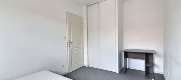 Квартира с 1 спальней в Сент-Этьен, Франция № 306674 3