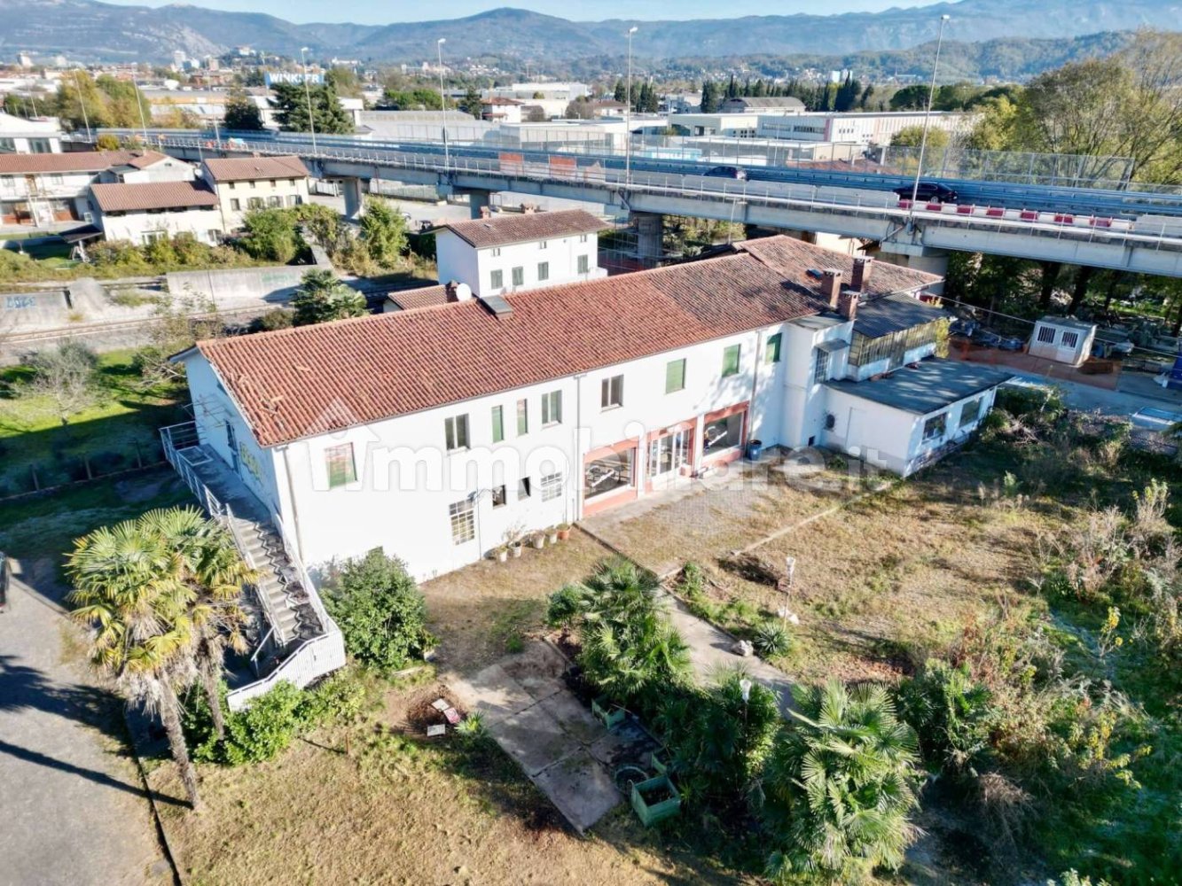 5-salle Bâtiment à Gorizia, Italy No. 343015