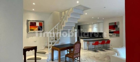 3 chambres Penthouse à Brusimpiano, Italy No. 252628 2