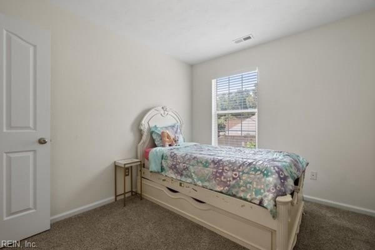 4 bedrooms House in Virginia Beach, USA No. 441697