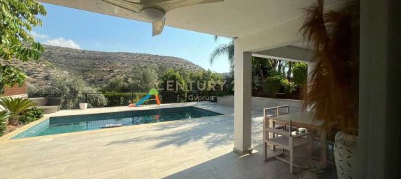 4 bedrooms House in Germasogeia, Cyprus No. 15881 6