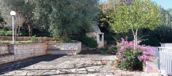 4 bedrooms Villa in Conversano, Italy No. 13954 6