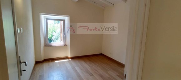 8 bedrooms House in Pietrasanta, Italy No. 323351 19