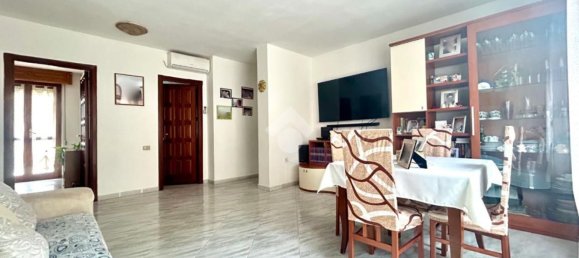 4-salle Appartement à Selargius, Italy No. 50089 2