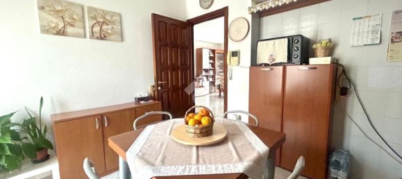 4-salle Appartement à Selargius, Italy No. 50089 6