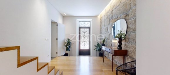 4 bedrooms House in Porto, Portugal No. 134044 7