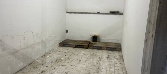 1غرفة مرآب في Bari, Italy رقم 30484 4