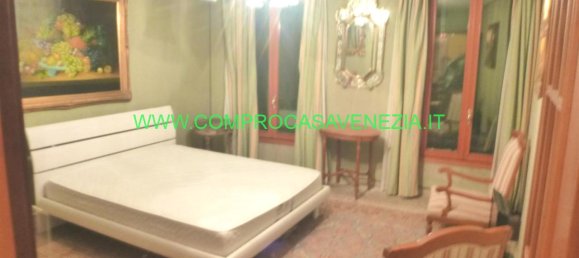 4 rooms Apartment in Venice, Italy No. 231778 14
