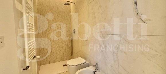 1 bedroom Apartment in Rome, Italy No. 54280 12