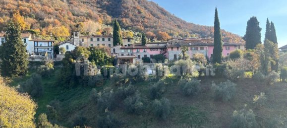 Villa de 15 dormitorios en Salò, Italy No. 9683 36