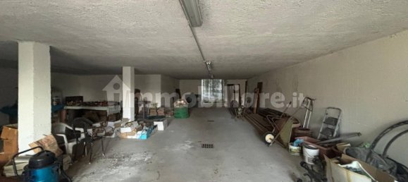 Villa de 15 dormitorios en Salò, Italy No. 9683 35